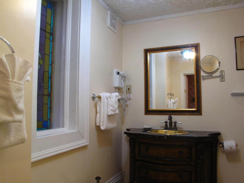 Halifax Waverley Inn Zewnętrze zdjęcie